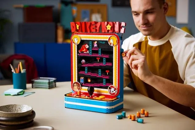 Новый набор Lego Donkey Kong — возвращение в прошлое до имени Марио — изображение 10