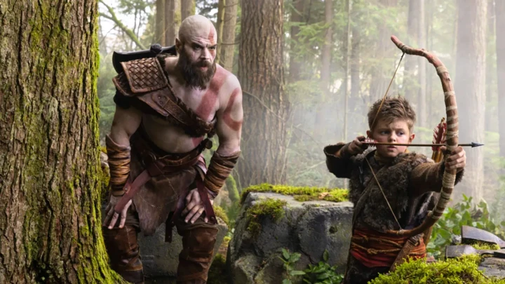 В сериале God of War пришлось заменить актёра, исполняющего роль Кратоса, после серьёзной травмы